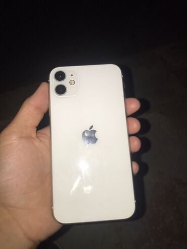 iphone 11 ikinci el qiymeti: IPhone 11, 64 GB, Ağ, Hissə-hissə ödəniş