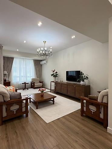 Продажа квартир: 2 комнаты, 104 м², 4 этаж — 14