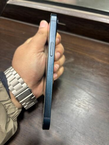 Apple iPhone: IPhone 13, Б/у, 128 ГБ, Blue Titanium, 75 % — 4