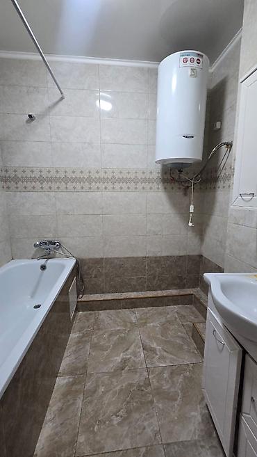 Продажа квартир: 2 комнаты, 80 м², Аламединский рынок / базар Элитка, 4 этаж, Требуется ремонт — 2