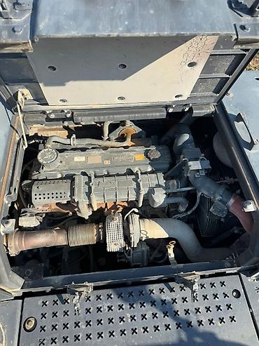 Экскаваторы: Экскаватор, Doosan, Гусеничный — 8