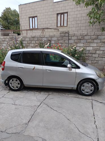 Honda: Honda Fit: 2002 г., 1.3 л, Вариатор, Бензин, Хэтчбэк