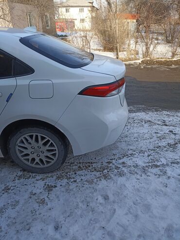 кузова на камаз: Бампер Задний Toyota, Б/у, Оригинал