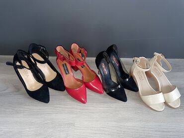Женская обувь: Туфли 35