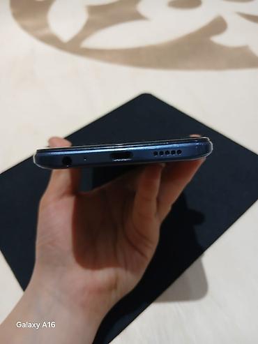 смарт чсы: Tecno Spark 8C, Б/у, 64 ГБ, цвет - Синий, 2 SIM — 3
