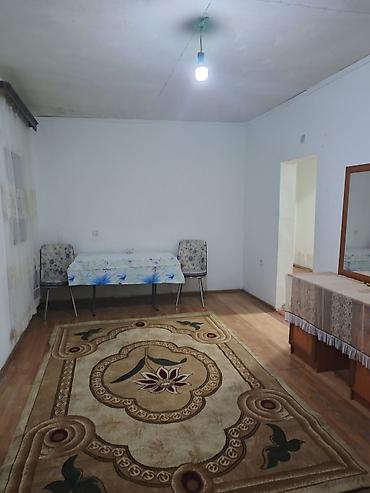 Həyət evləri və villaların satışı: 2 otaqlı, 35 kv. m, Orta təmir — 8