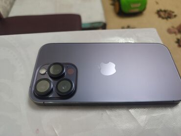 камеры для дома: IPhone 14 Pro, Колдонулган, 256 ГБ, Deep Purple, Заряддоочу түзүлүш, Коргоочу айнек, Каптама, 83 %