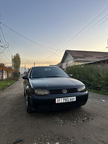 гольф кар: Volkswagen Golf: 2002 г., 1.4 л, Механика, Бензин, Хетчбек