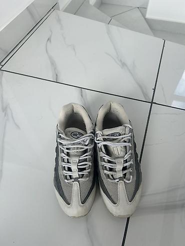 nike air max 95: Мужские кроссовки, 41, 42, Nike, Б/у, цвет - Серый, Платная доставка, Самовывоз — 1