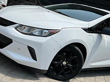 расрочкага авто: Chevrolet Volt: 2018 г., 2 л, Автомат, Гибрид, Хэтчбэк — 3
