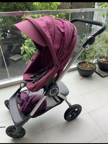 fotoqrafiya üçün uşaq albomları: Stokke kolyaska.Mothercareden 1350 manata alinib.Tam seliqeli