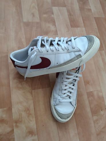 1: Nike Blazer Low ’77 – muške patike - Model: DA - Veličina: US 10 / UK — 1