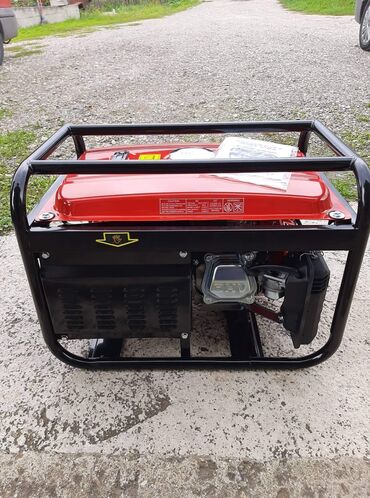 Agregati: Agregat za struju "ROYAL KRAFT" PROFESIONAL Benzinac 6L-12H 9.5kw 3 — 10