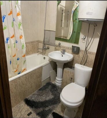 московская: 1 бөлмө, 35 кв. м, 104-серия, 4 кабат, Косметикалык ремонт