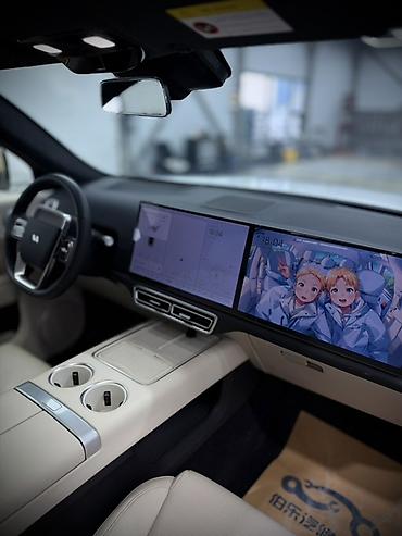 Lixiang: Lixiang L7: 2024 г., 1.5 л, Вариатор, Гибрид, Кроссовер — 9