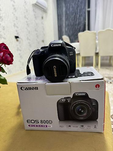 Fotokameralar: EOS 800D EF-S 18-55 IS STM Fotoaparat 650 azn-ə satılır.Demək olar — 4