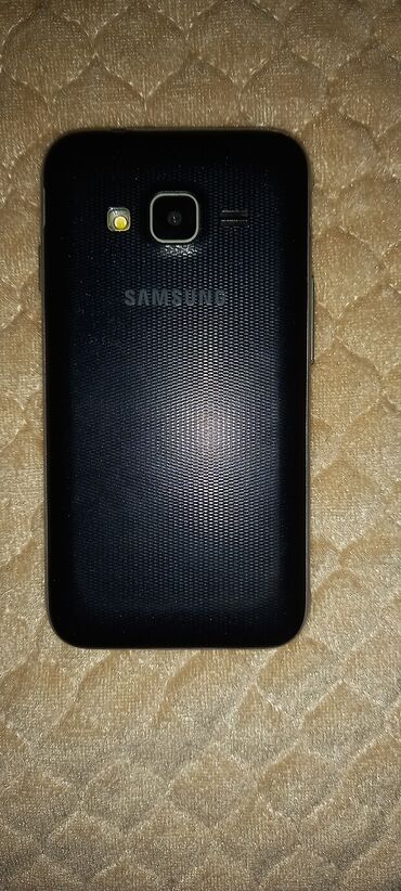 Samsung: Samsung Galaxy J1 2016, rəng - Qara, İki sim kartlı