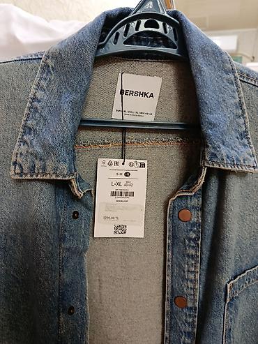 formula 1 biley: Bershka denim köynək - Model: Art. 1349/534/432 - Ölçü: L–XL (MEX — 1