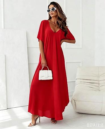 haljina xs s: Haljina za punije
XL 2XL 3XL
2 700 dinara
ML — 4
