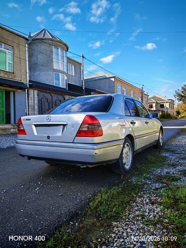 Mercedes-Benz: Mercedes-Benz C 180: 1.8 l | 1996 il Sedan — 3