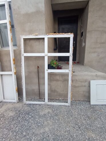 Mismarlar, şuruplar: İşlənmiş İki qat şüşə paketi Plastik pəncərə, Еni: 138 sm, Uzunluğu: 194 sm