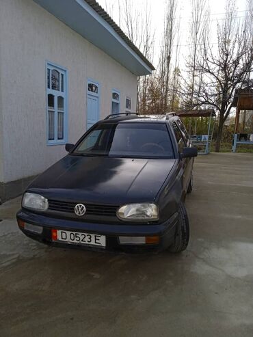 машина машина: Volkswagen Golf: 1994 г., 1.8 л, Механика, Бензин, Универсал