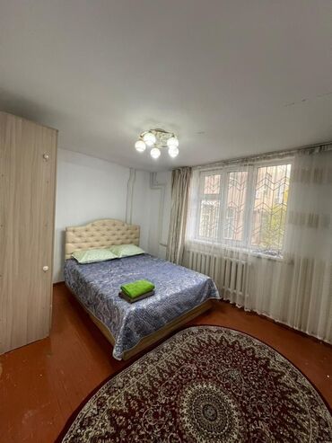 кв суточный бишкеке: 1 бөлмө, Жайлашуу күнү-түнү