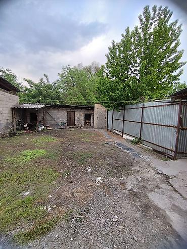 Продажа полдома: Продаю дом барачного типа,дом на три хозяина,у всех раздельные — 12