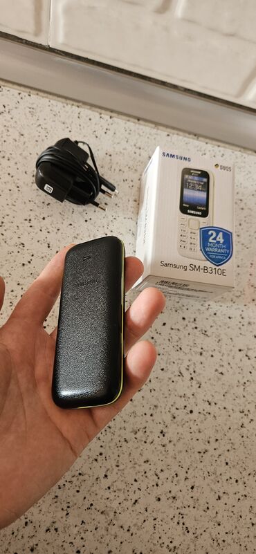 led fənər: Samsung B300, цвет - Черный, Кнопочный