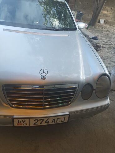 мерс 211 е500: Mercedes-Benz E-Class: 2001 г., 2.6 л, Автомат, Бензин, Седан