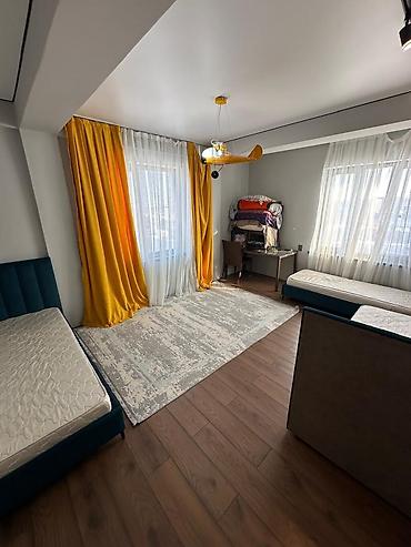 Долгосрочная аренда домов: 270 м², 6 комнат — 13