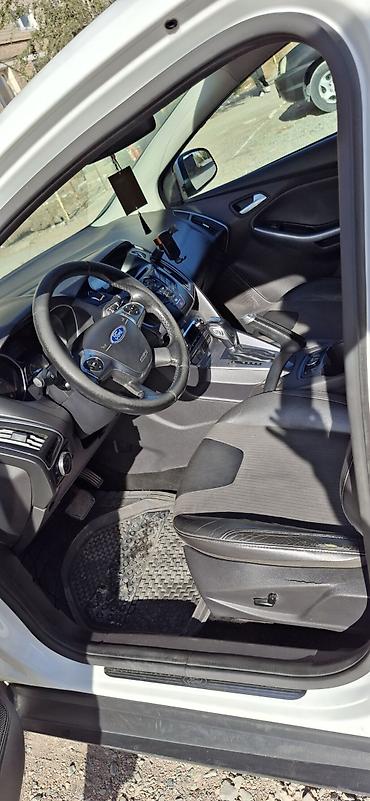 Ford: Ford Focus: 2012 г., 2 л, Бензин, Универсал — 13