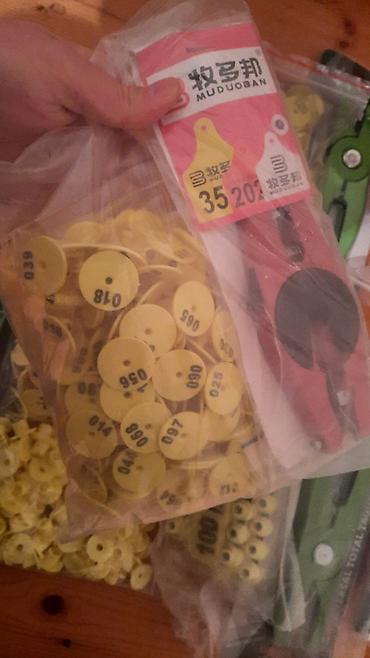 Breloklar: Qoyun və inəklər üçün müxtəlif növdə qulaq birkalar və qulaq deşənlər — 16