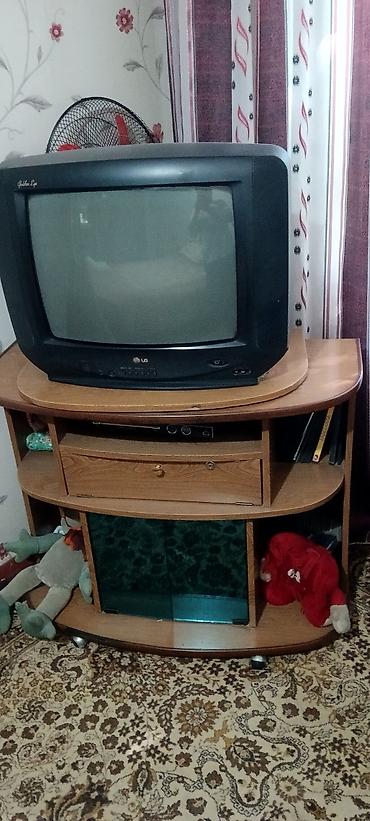Телевизор LG с кинескопом (CRT) + тумба под ТВ. Характеристики