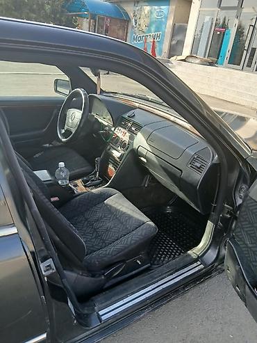 ауди 2 6 машына: Mercedes-Benz C-Class: 1994 г., 1.8 л, Кол менен иштөөчү, Бензин, Седан — 6