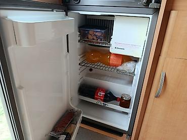 Прицепы и полуприцепы: Прицеп‑дом (караван) компактного размера с полноценной планировкой для — 12