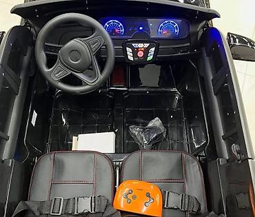 Uşaq dünyası: Model: BMW X7. 4X4 (4 Motor + 1 Motor yelləncək üçün) Təkərlərin 4-də — 3
