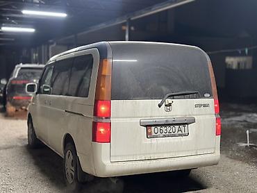 Honda: Honda Stepwgn: 2003 г., 2 л, Автомат, Бензин, Минивэн — 8