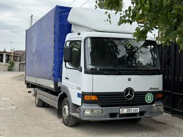 Mercedes-Benz: Mercedes-Benz : 2001 г., 4.3 л, Механика, Дизель, Фургон