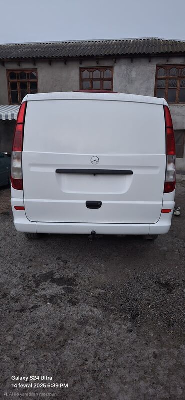 Mercedes-Benz: Mercedes-Benz Vito: 2.2 l | 2011 il Van/Minivan — 22