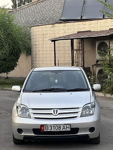 Toyota Ist: 2003 г., Автомат, Бензин, Хэтчбэк at lalafo.kg Toyota Ist: 2003 г., Автомат, Бензин, Хэтчбэк