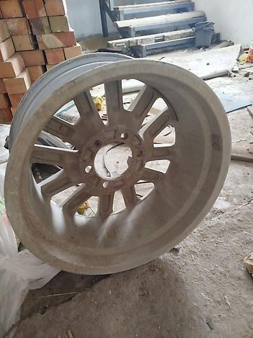 2 gr: Продам один диск R18 от Тойота Прадо 150. 

Цена 4500 — 2