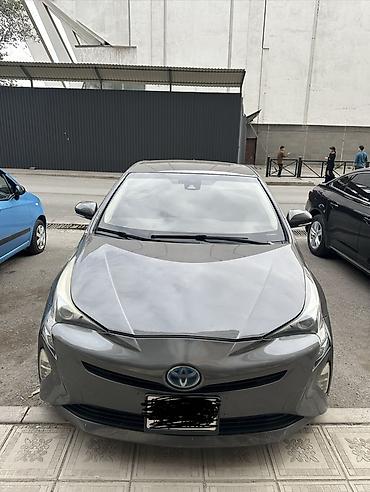 приус 2023: Toyota Prius: 2016 г., Гибрид, Хэтчбэк — 4