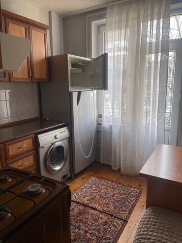 Mənzil kirayələyirəm: 3 otaqlı, 85 kv. m — 8