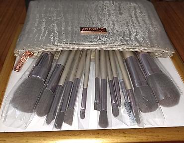 qaş üçün gel: BH Cosmetics “Lavish Elegance” 15 Parçalı Makiyaj Fırça Dəsti + — 2