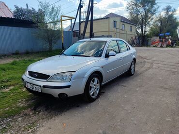 вектра 2004: Ford Mondeo: 2001 г., 2 л, Автомат, Бензин, Седан