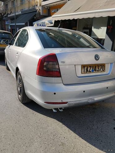 Skoda: Skoda Octavia: 1.9 l. | 2010 έ. 445700 km. Λιμουζίνα — 11