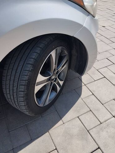 Hyundai: Hyundai Elantra: 2 l | 2014 il Sedan — 10