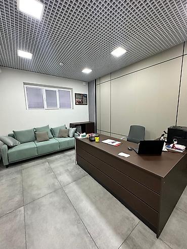 офис будка: Аренда офисов, 46 м², В жилом комплексе, 1 линия, С отдельным входом, С отдельным сан узлом — 4
