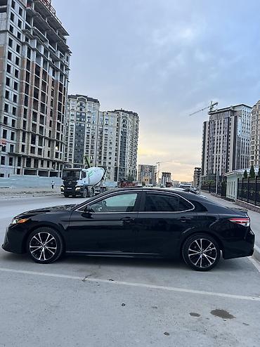 corolla 2016: Toyota Camry: 2020 г., Бензин — 9